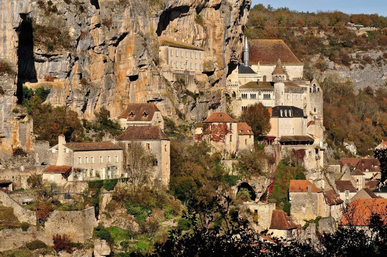 Gite Les Cles Des Champs Cote Jardin Lacave  Exterior foto